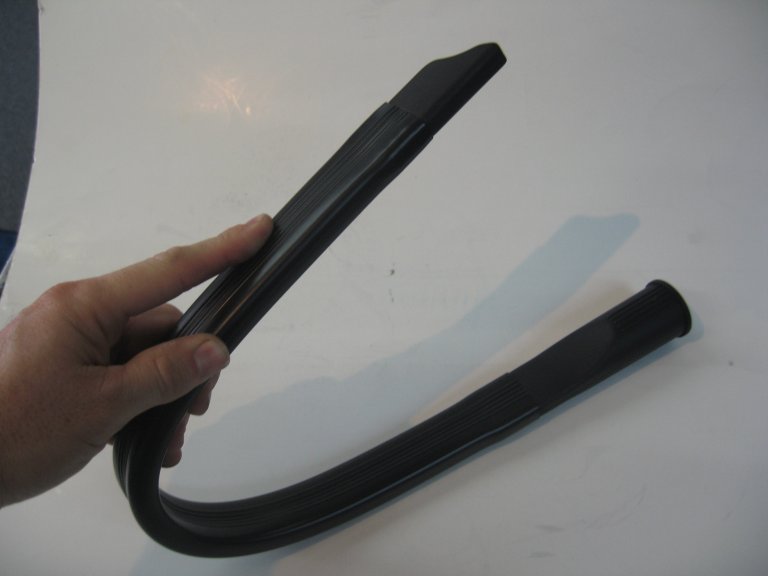 FIT ALL FLEXIBLE CREVICE TOOL 36 INCH